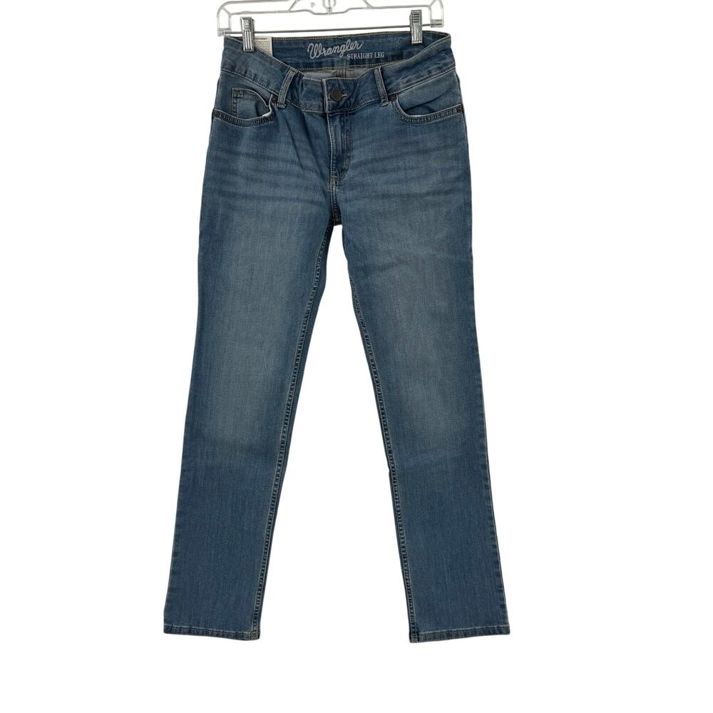 NWT Wrangler light wash straight legged jeans